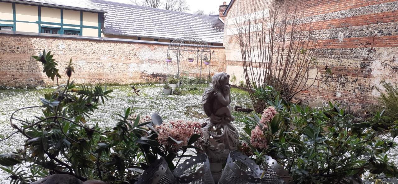 Maison D'Hotes Archangels Home Saint-Saëns 外观 照片